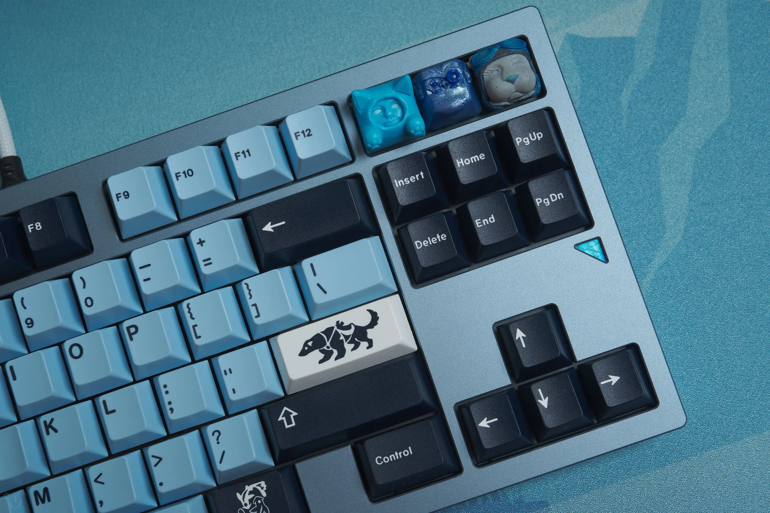 Vertex Angle R2 — Lightning Keyboards